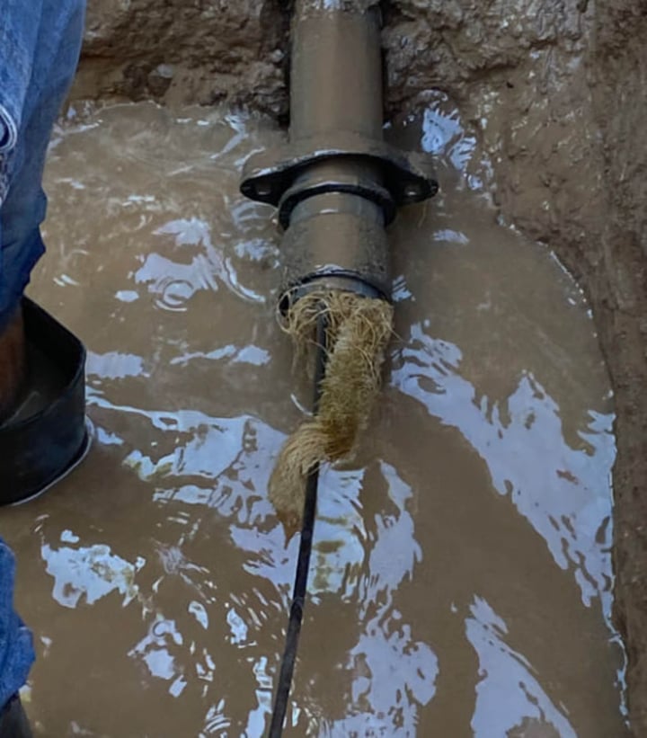 Se realizó mantenimiento en la red de distribución de agua potable.