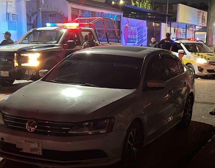 En huida de un bar en Gómez Palacio empleado fue arrastrado varios metros