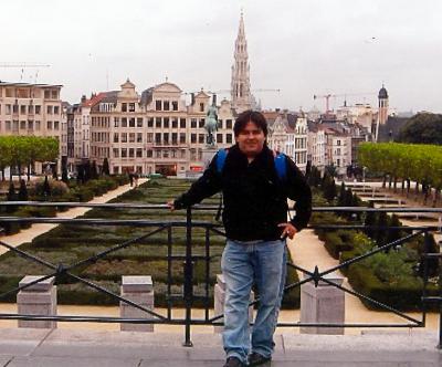 Gaalción Campa Fernández, captado en la ciudad de Maastricht, Holanda, en su viaje a Europa.