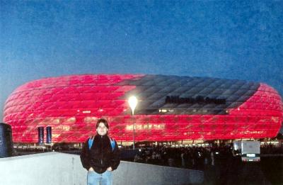 Galación Campa Fernández en una visita al estadio Allanz Arena en Munich Alemania.