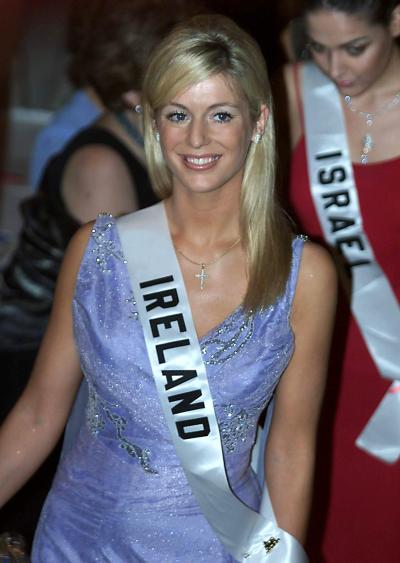 Miss Irlanda, Lesley Flood