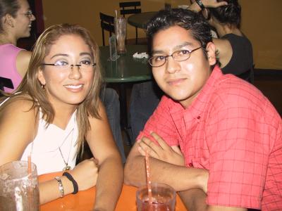 Ivonne Fabela y Juan Gabriel Escobedo.