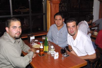 Javier Cisneros, Jorge Espino y Larry Blanco.