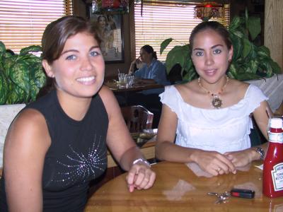 Jimena Palma Mier y Terán y Alicia Jaime de Ruiz.