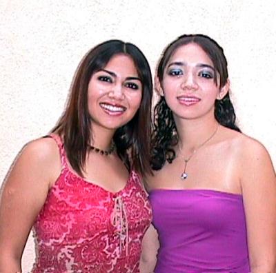 Vanessa y Arianna Flores Ramos.