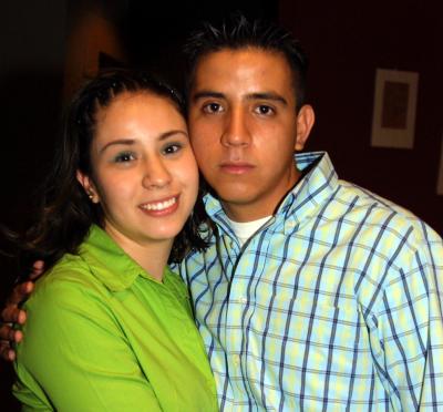 Karla Salazar y Mauricio Domínguez.