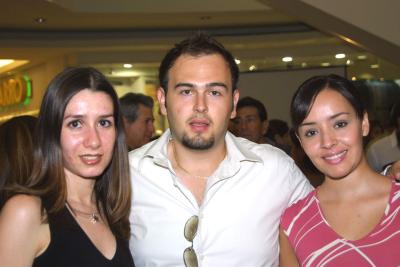 Diana Carrete, José Sada y Esteysi Anaya.