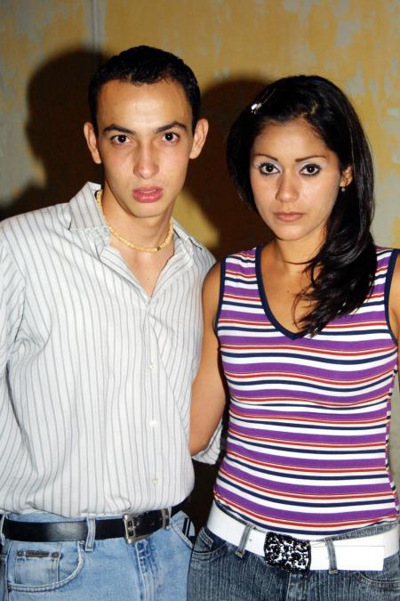 Eduardo Faudoa y Claudia Reyes