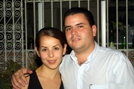 Claudia Mendiola y Seferino González.