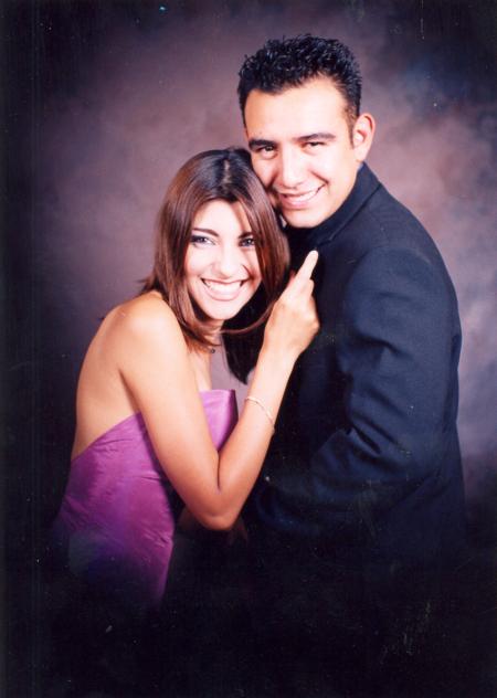 Laura Eunice Torres y Jesús Daniel Rauda Aranda contrajeron matrimonio recientemente.