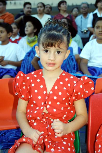 En pasada fiesta de graduación fue captada la niña Ana Cecilia Sifuentes Lamont