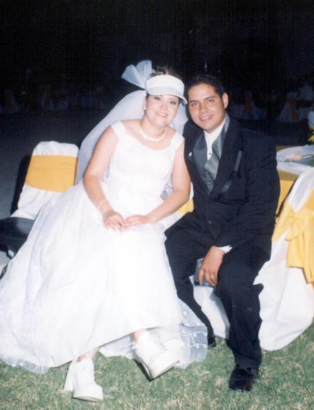 Los novios Anny Ayup Muñoz y Juan Manuel Juárez Salazar.