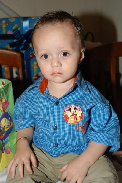  13 de agosto 
 Por su primer aniversario de vida festejaron a Sebastián Villanueva González.