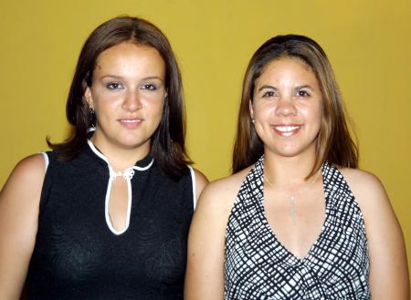 Cinthia Luna Valdez y Adriana de la Garza.