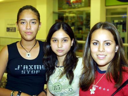 Gaby Rodríguez, Vale Martínez y Ana Laura Martínez.