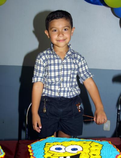 Jesús Francisco en la fiesta que le ofrecieron por su quinto cumpleaños, es hijo de Francisco Martínez y Olivia Olvera.