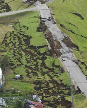 A 420 ascendió el número de heridos por los dos sismos de casi 8 grados en la escala de Richter registrados esta madrugada en el norte de Japón, informó la agencia Kyodo mientras televisoras locales elevaron la cifra hasta 479.