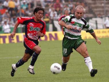 Los tantos fueron obra de Héctor López al minuto seis, de Jared Borgetti al 40 y 63 (penalti), de Joaquín Reyes al 55 y de Rodrigo 'Pony' Ruiz al 66, mientras por la Trinca Fresera el argentino Ariel González falló un penalti que hubiera representado el gol del honor.