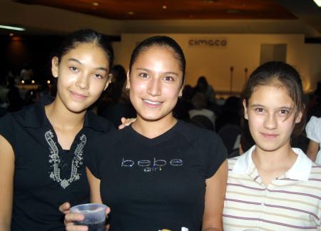 Nury Ramos,  Ale Sánchez y Ariadne Sandoval