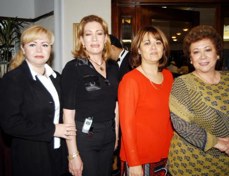 Lupita Anaya, Marpia Márquez, Adriana Cuan y Norma Caropressi.