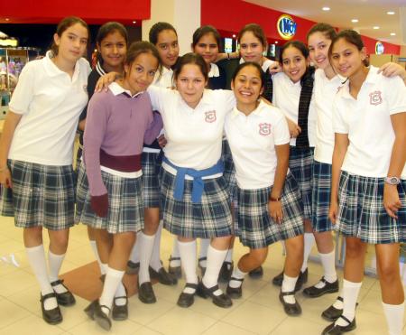 Ana Alemán, Anaí Torres, Nayeli Muñoz, Roxana Ríos, Natalia Arratia, Mariana Santoveña, Mary Trini Romo, Nora Vega, Anabel Puentes, Silvia Rosales y Natalia Fernández.