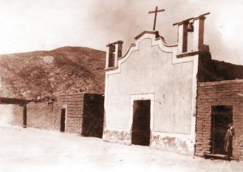 En 1918, los colonos de San Joaquín, por muchos años fieles devotos de San Juan Bautista, tuvieron la gracia de contar con una capilla provisional de San Juanito, según datos que se obtuvieron en documentos archivados en la oficina parroquial.