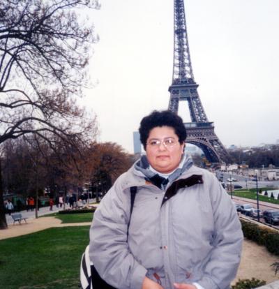 Doctora Rocío Arreola Rosales durante su estancia en París Francia.