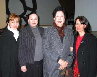 Lucy de Gama, Lupita de Del Río, Esther González Navarro y Magda Peña.