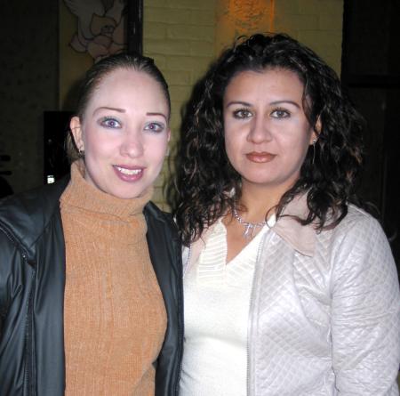 Gabriela Ibarra y Martha Campos.