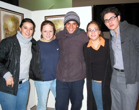 Martha Garza, Wera Martínez, Armando González, Carla Farías y Martín Nevárez.