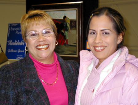 Mary Carmen Rodríguez y Érika Hernández.