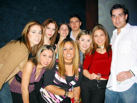 Hernam, Raquel, Karina, Luis, Osvaldo, Monserrat, Elda y Cristy.