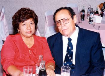 Los señores Juan Francisco Jasso Páez y San Juana de la Torre de Jasso celebraron su 30 aniversario de feliz matrimonio.