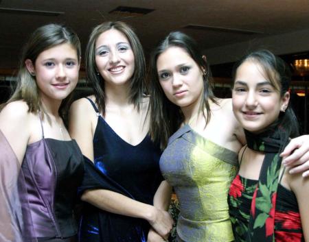 Mariana Bermúdez, Adriana Pámanes, Ana Sofía Bermúdez, y Ana Ceci Gutiérrez.