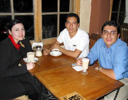 Marisol Meraz, Manuel Santillanes y Jorge Rodríguez.