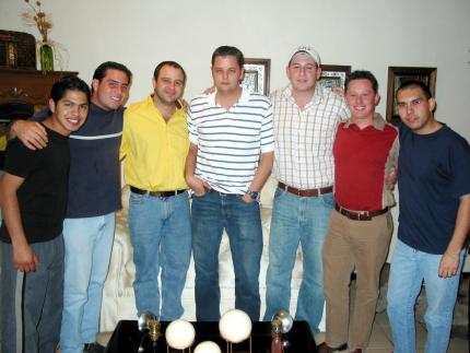 Enrique Padilla, Memo Arratia, Omar Hernández, Pato Alatorre, Humberto Rosas, Édgar Dorado y Rodolfo Siper.