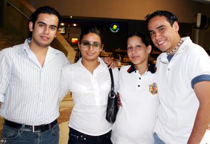 Luis Jerez, Jesica Cortez, Mayela Monte y Cristina Orozco.