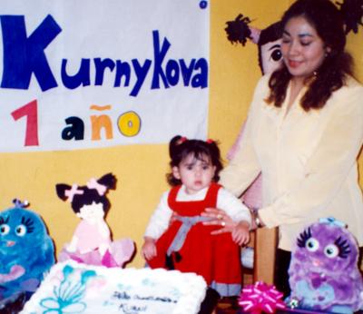 10 de marzo
La pequeña María Kurnykova Rodríguez acompañada de su mamá María Zavelina Rodríguez.