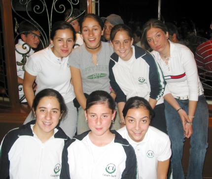 Lila Hoyos, Gretchen Campuzano, Cristina E., Maribel Tumoine, Mónica Medera, Cecy Royo y Andrea Escalante.