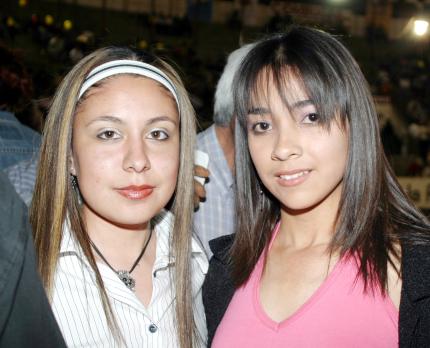 María Fernanda y Ruth Salas.