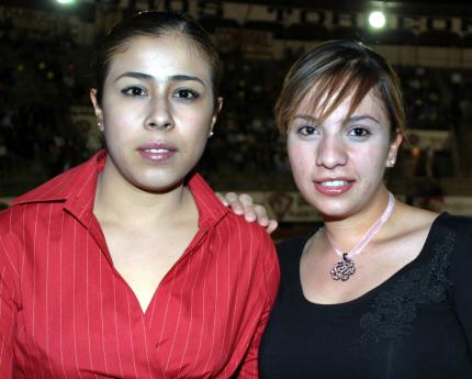 Adaia Santillán y Paola Sosa.