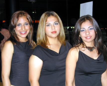 Karla Castañeda, Irma Becerra y Karina Mireles.