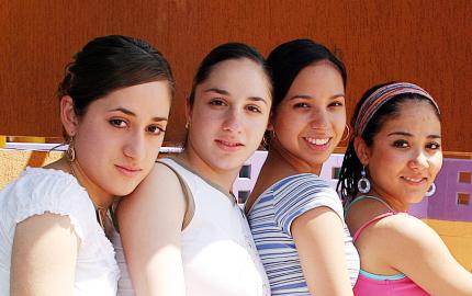 Laura Pérez Garrido, Regina Ibargüengoitia, Diana Hernández y Tahany Lee.