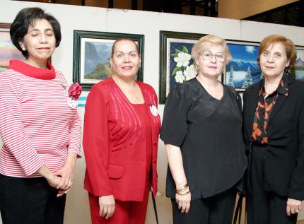 Élida de González, Aurorita de López, Juanita de Nájera y Cuquita de Cervantes.