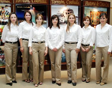 María Elena Docoulombier, Griselda Macías, Valeria Gómez, Alejandra Silveyra, Carmen María Sánchez, María Ocayo y Eda Monroy.