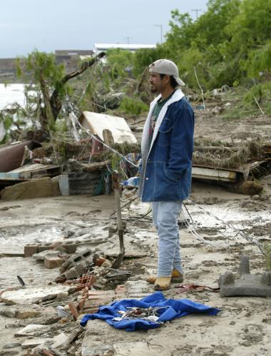 La cifra de muertos por la tromba en Piedras Negras aumentó a  34, mientras que los damnificados ascienden a dos mil 500 en Piedras Negras, Nueva Rosita y San Juan de Sabinas, y han sido realojados en albergues.