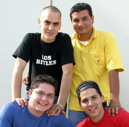 Jorge Manríquez, Aldo González, Israel Alemán y Alaín Faudoa, jóvenes misioneros