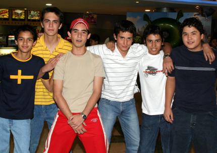 José Venegas, Memo Jiménez, Víctor Gutiérrez, Ricardo Pérez, Carlos Montaña y Francisco Gerte.