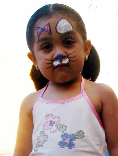 Niña María Fernanda González García, en pasado convivio infantil.