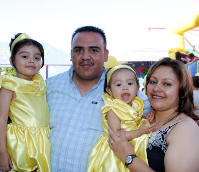 Niña María Fernanda González García, en pasado convivio infantil.